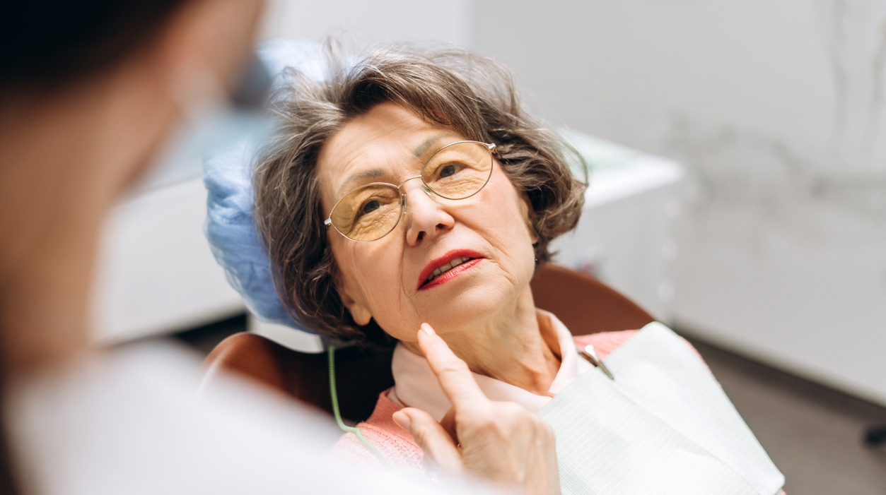 Physician examines a patient. 