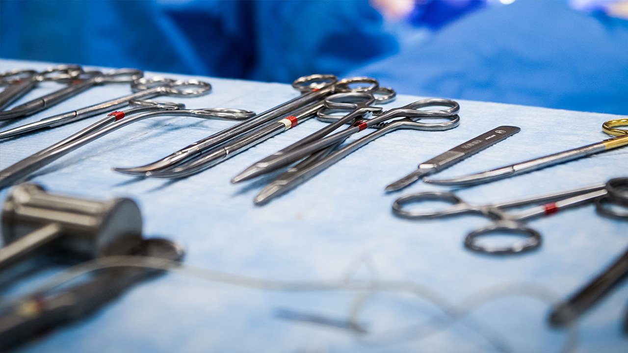 emergency room surgical tools