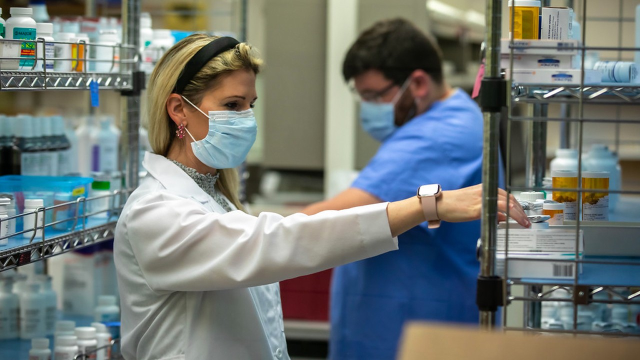The Moderna COVID-19 Vaccine - UC Health Pharmacy