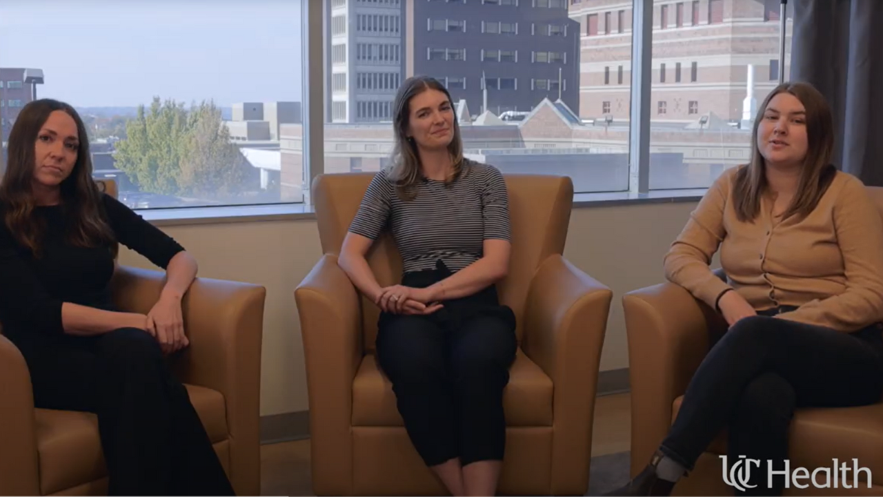 Transplant Social Workers, Stefanie Szarka, MSW, LSW, Alison Fortman, LSW, MSW, and Mackenzie Conway, MSW, LSW provide an overview of social work services during a pre-transplant visit at UC Health in Cincinnati