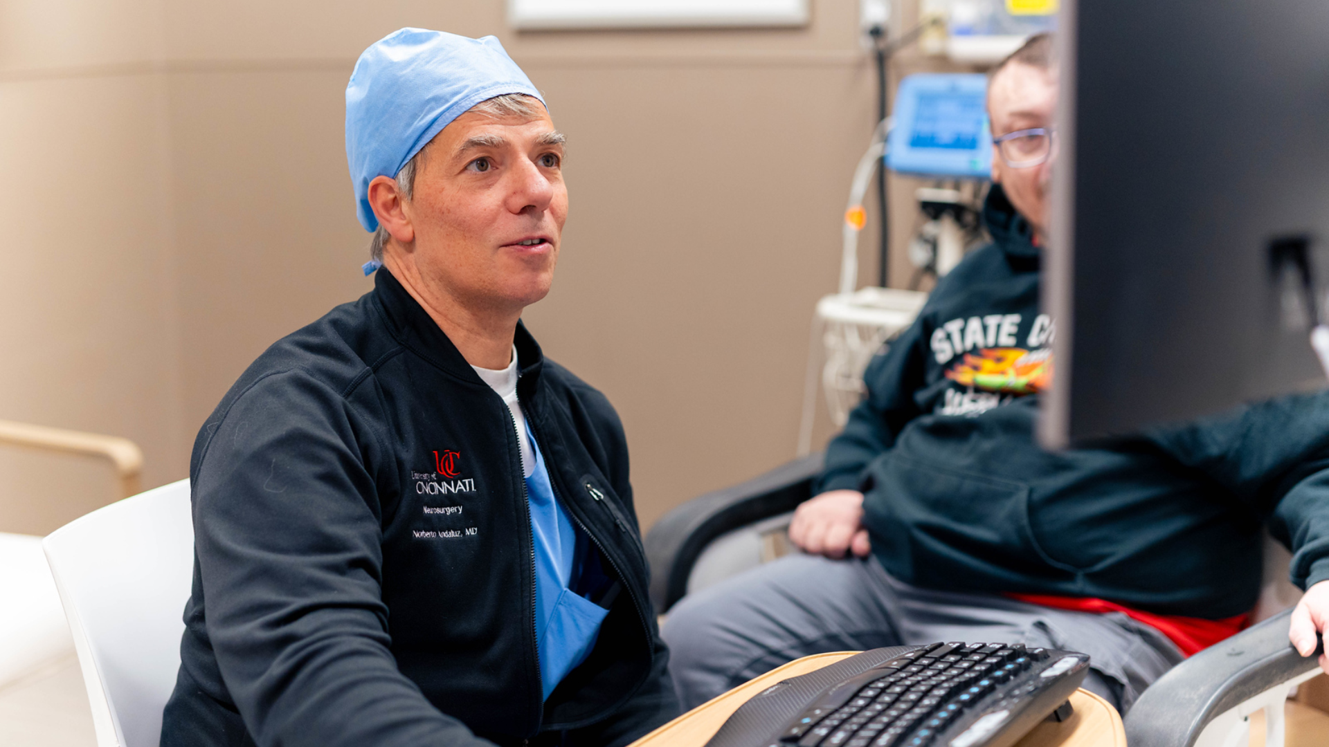 Patient and physician talking. 